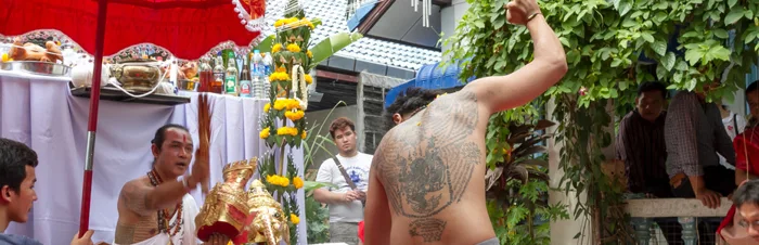 Sak Yant Thai Temple Tattoos – Sak Yant Buddhist Temple Tattoos, Sacred  Yantra made by Buddhist monks, Brahmin Masters and Ruesi Sages, Kata Khom,  Magic Amulets