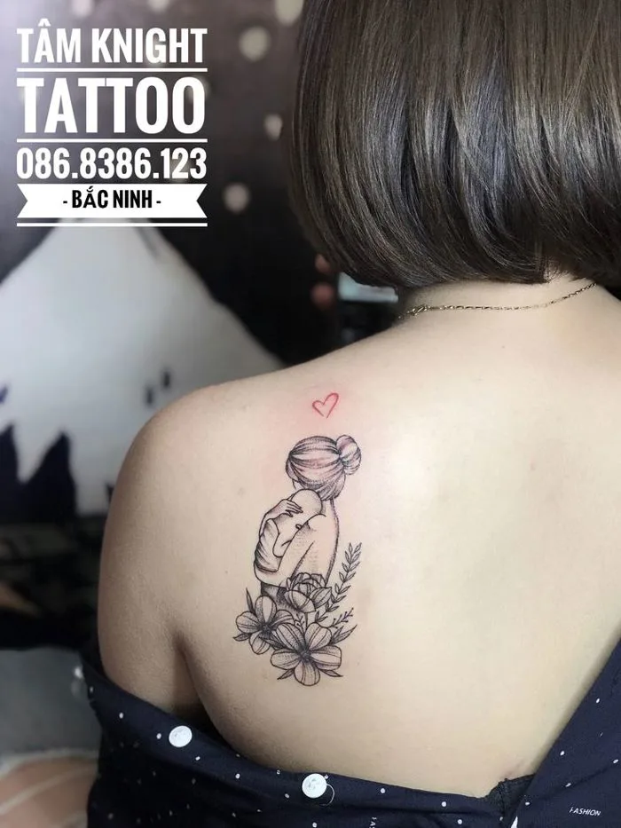 Hình xăm mẹ con, hình xăm ở vai đẹp, hình xăm ở vai cho nữ, hình xăm lưng  cho nữ, hình xăm mẫu tử, hình xăm cha mẹ, mom tattoo, mom and
