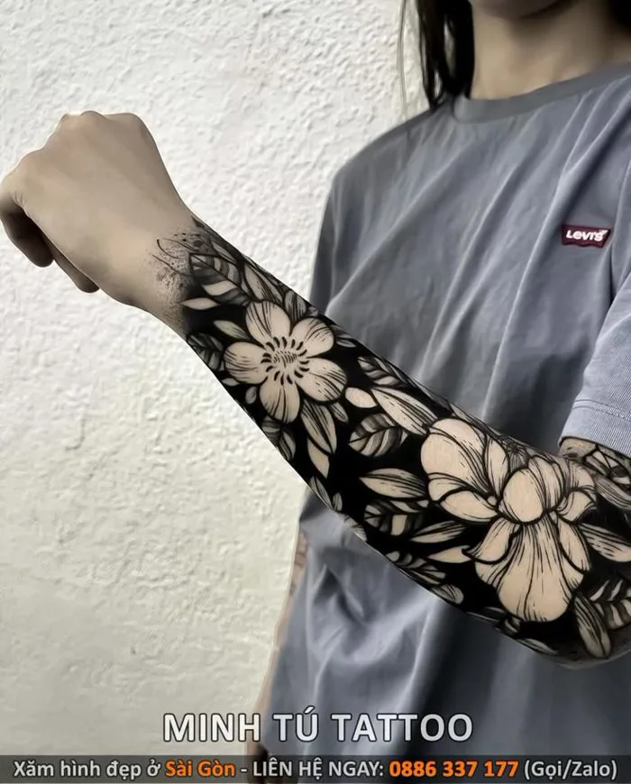 Blackout Tattoo in Barcelona, Spain | Hình xăm biểu tượng, Hình xăm ý  nghĩa, Hình xăm