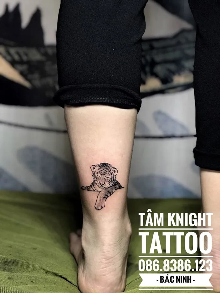 Hình xăm hổ con, hình xăm hổ mini, hình xăm cho người tuổi hổ, hình xăm