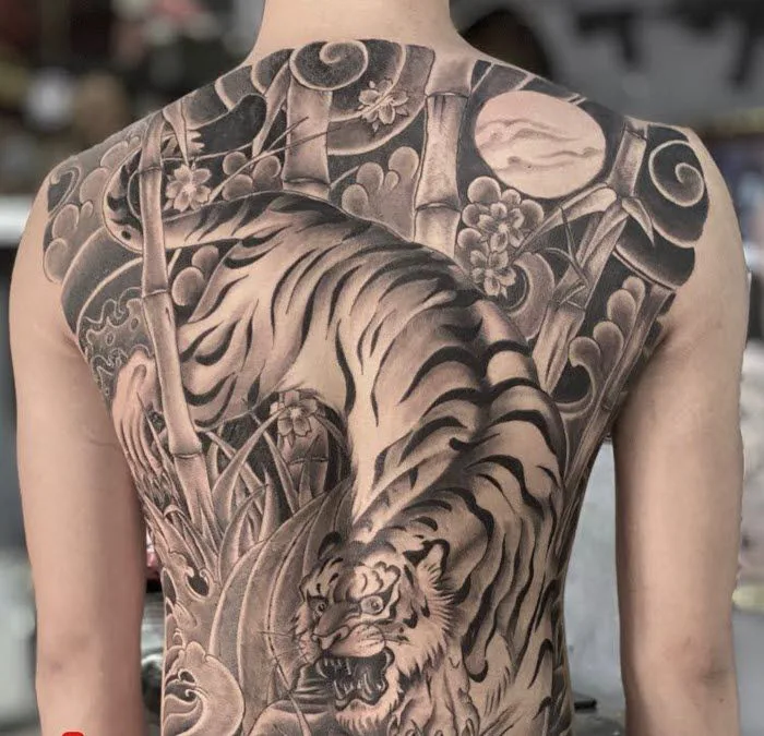 Những hình xăm hổ xuống núi đẹp nhất dành cho bạn