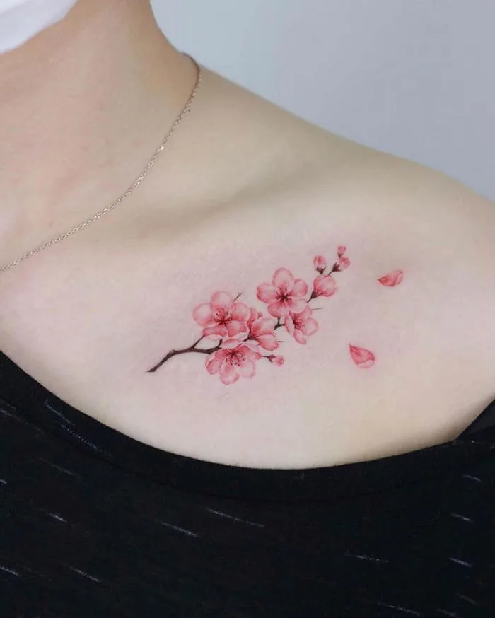 Tự tin khoe cá tính cùng 5 mẫu hình tattoo hoa đầy gợi cảm cho nàng