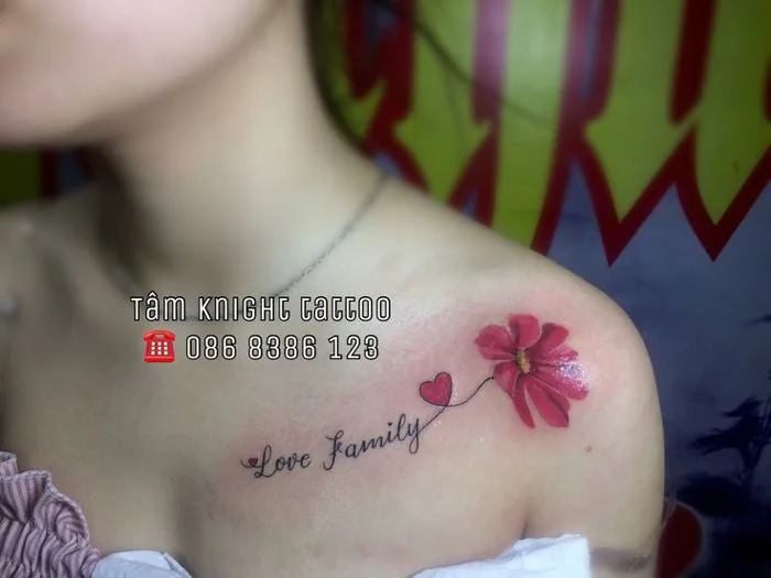 Hình xăm hoa hồng, hình xăm ở ngực cho nữ, hình xăm hoa đẹp, hình xăm mini, hình  xăm ngực đẹp, hình xăm hoa, hình xăm màu, hình xăm hoa ở vai,
