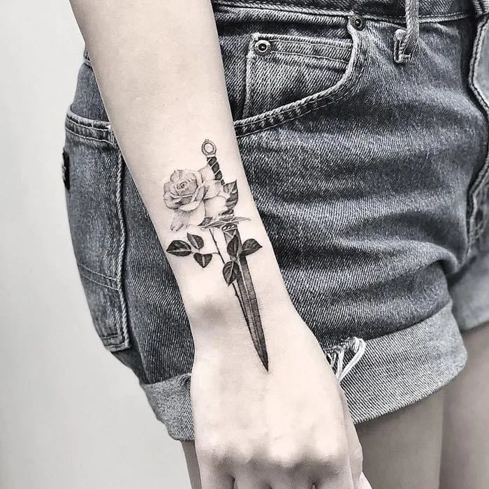 Tuyển chọn những hình xăm cuốn hút cho phái đẹp ở vùng tay