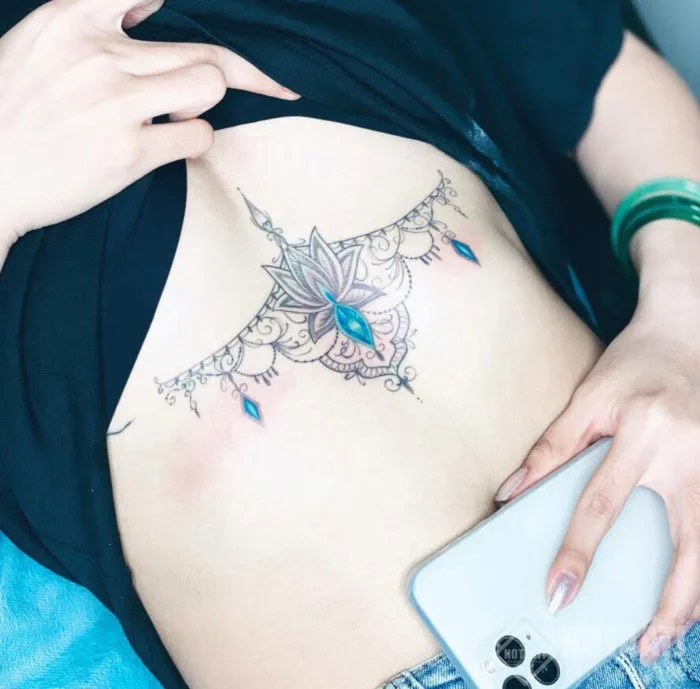 Hình xăm nữ - Notaati Tattoo