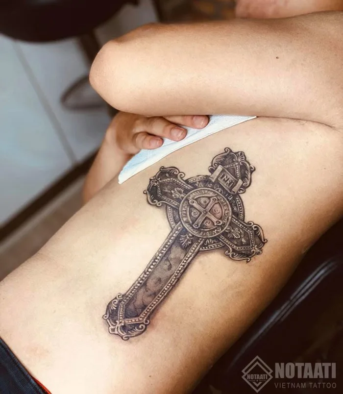 Hình xăm Thánh Giá cực đẹp cực ấn tượng - Notaati Tattoo