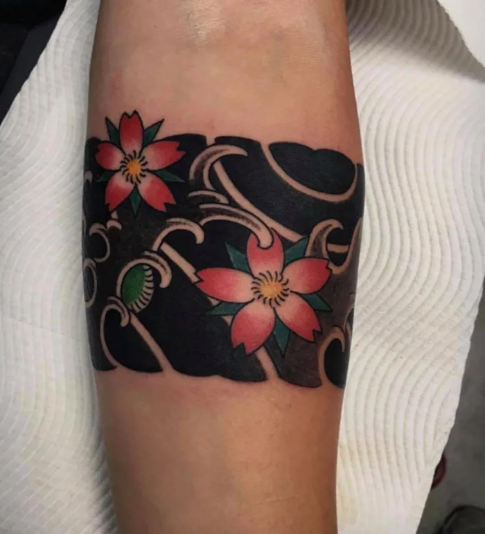 tattoo-nhat-co-vong-tay-1