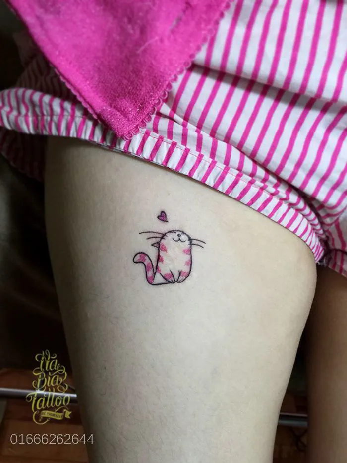 Mini tattoo, hình xăm nhỏ, cat tattoo, cute tattoo, hình xăm mèo, hình xăm  cho nữ, girl tattoo, tattoo for girl, hình xăm nhỏ xinh, xăm Hà Nội, Nabia  tattoo.