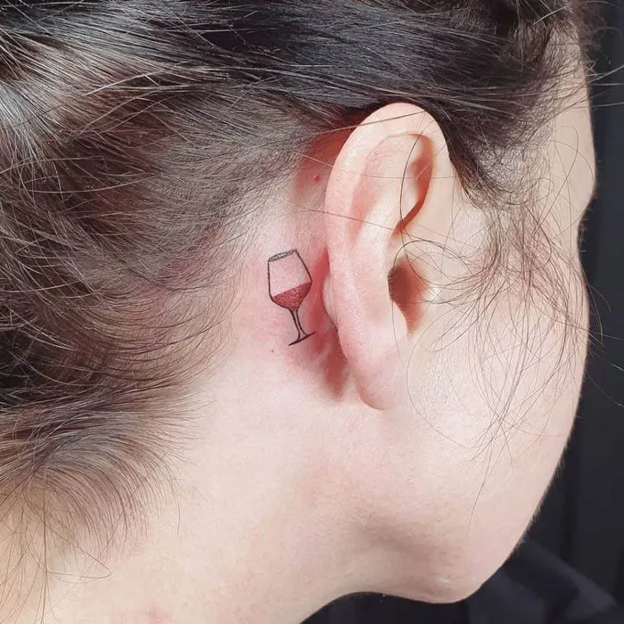 100+ Mẫu hình xăm sau tai đẹp nhất dành cho nữ
